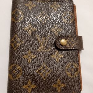 Louis Vuitton Agenda PM
